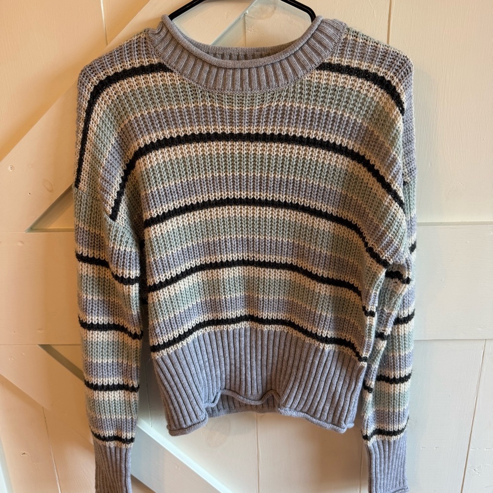 Hippie Rose Women’s Juniors Knit Striped Crewneck Pullover Sweater Medium